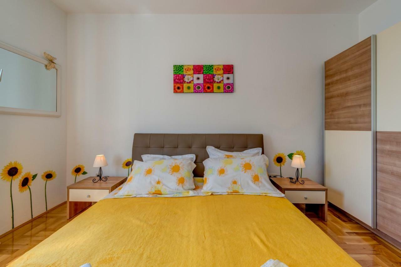 Holiday Home Figa Omiš Εξωτερικό φωτογραφία