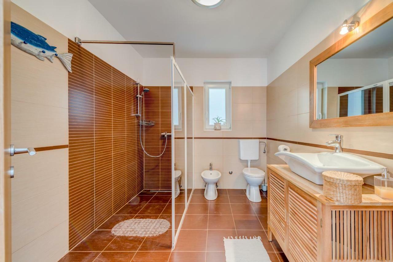 Holiday Home Figa Omiš Εξωτερικό φωτογραφία