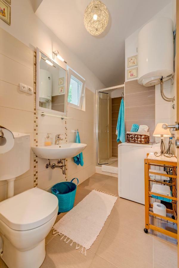 Holiday Home Figa Omiš Εξωτερικό φωτογραφία